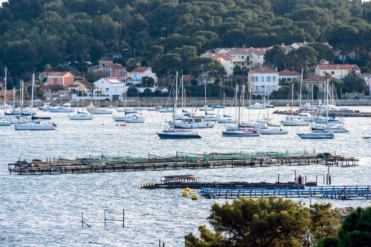 Studio Avec Vue Mer Et Terrasse La Seyne-sur-Mer Exterior foto