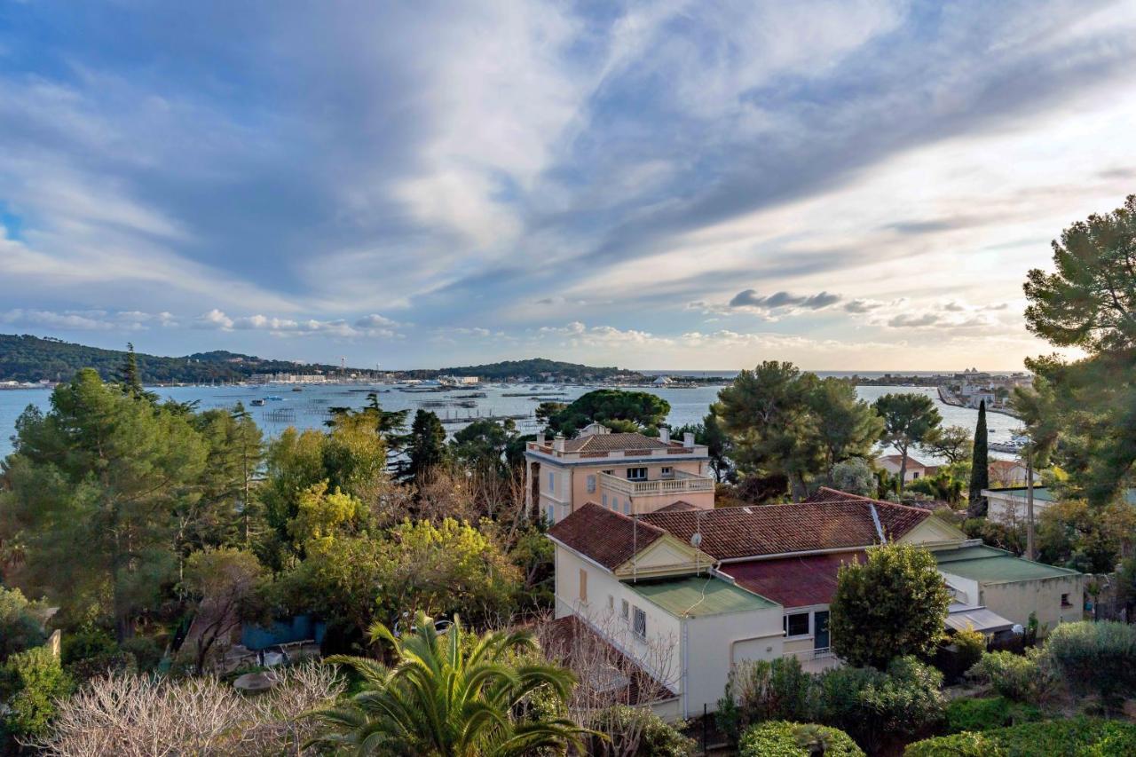 Studio Avec Vue Mer Et Terrasse La Seyne-sur-Mer Exterior foto
